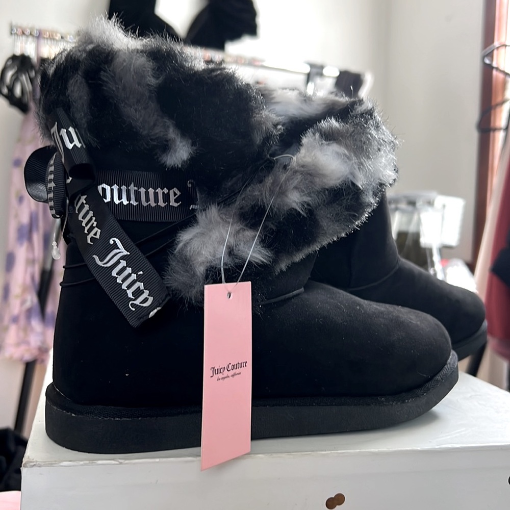 Juicy couture fur lined ribboned winter boots Y2K